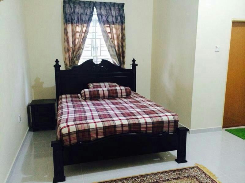 Sri Iman Homestay Kuala Terengganu Esterno foto
